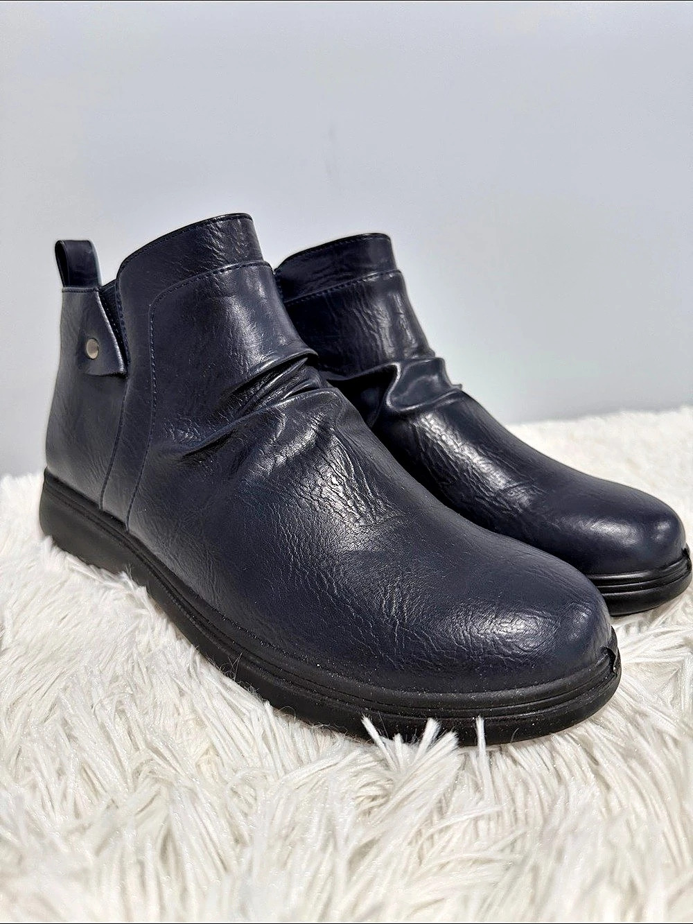 Easy street Navy Women's Ariadne Ankle Boots